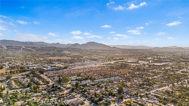 Detail Gallery Image 17 of 27 For 1584 E Davidson St, San Bernardino,  CA 92408 - 3 Beds | 2/1 Baths