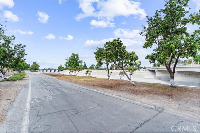 2514 Monte Carlo Drive, Santa Ana CA: https://media.crmls.org/medias/411657ae-f024-4979-a430-30f2ca5af1e1.jpg