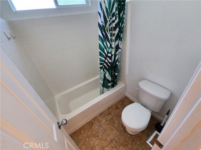 Detail Gallery Image 14 of 42 For 22344 Summer Holly Ave, Moreno Valley,  CA 92553 - 5 Beds | 4 Baths