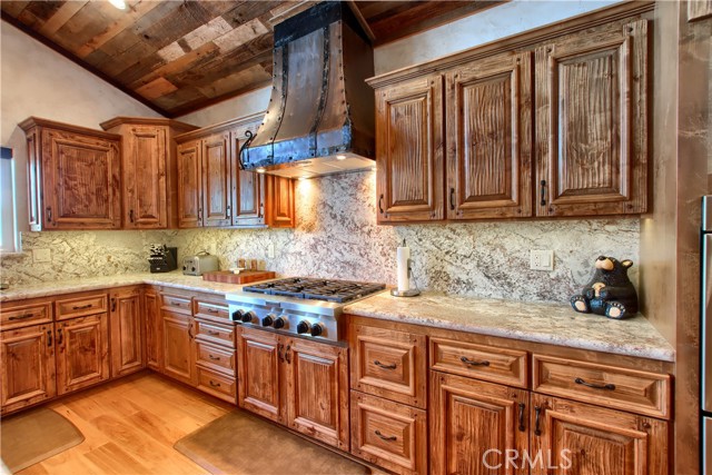 Detail Gallery Image 17 of 67 For 53496 Road 432, Bass Lake,  CA 93604 - 6 Beds | 4/1 Baths