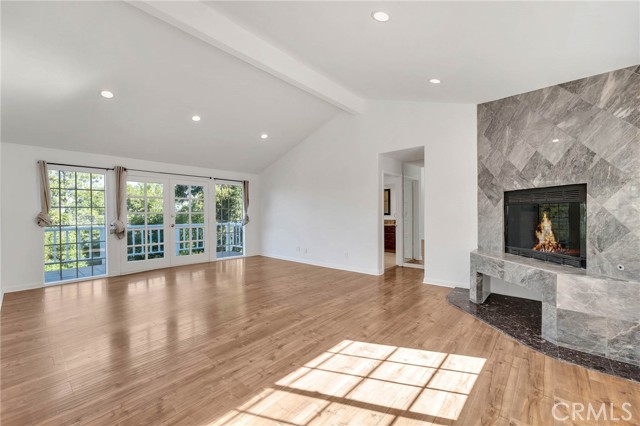 Detail Gallery Image 25 of 35 For 22451 Cass Ave, Woodland Hills,  CA 91364 - 5 Beds | 4 Baths