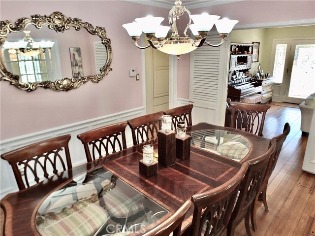 833 Terraine Avenue, Long Beach CA: https://media.crmls.org/medias/4118bcb8-22d9-47b5-804c-817595608e6d.jpg