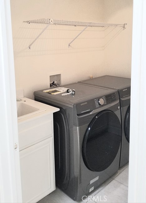 Detail Gallery Image 12 of 38 For 49 Elizabeth Ln, Irvine,  CA 92602 - 4 Beds | 2/1 Baths
