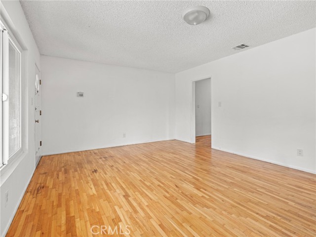 Detail Gallery Image 7 of 41 For 14808 Condon Ave, Lawndale,  CA 90260 - – Beds | – Baths