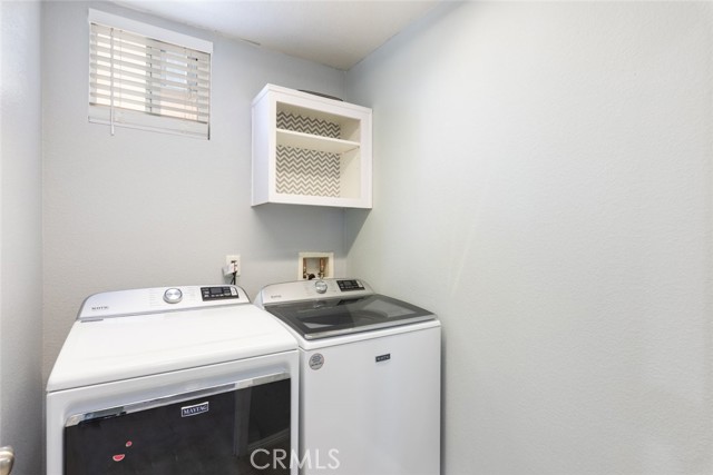 Detail Gallery Image 22 of 59 For 41041 Crimson Pillar Lane, Lake Elsinore,  CA 92532 - 4 Beds | 2/1 Baths