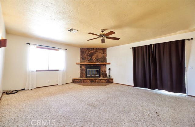 Detail Gallery Image 15 of 33 For 12243 Snapping Turtle Rd, Apple Valley,  CA 92308 - 3 Beds | 2 Baths