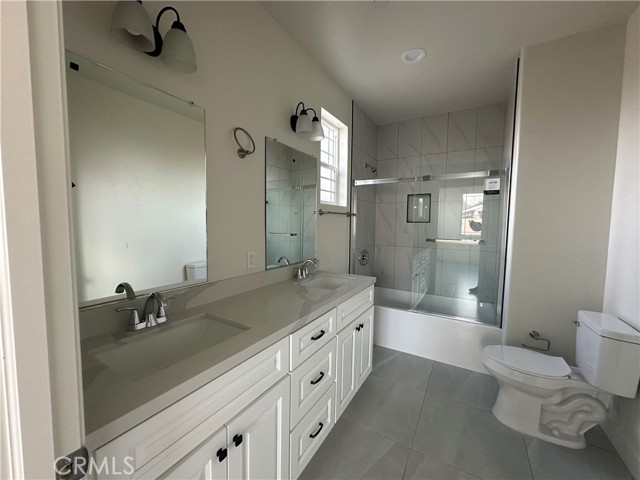 Detail Gallery Image 7 of 10 For 5215 Peony Ct, Riverside,  CA 92506 - 4 Beds | 2/1 Baths