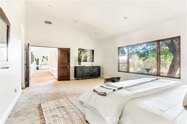 411b2a97 1903 4ed4 A330 E3febaf547c8