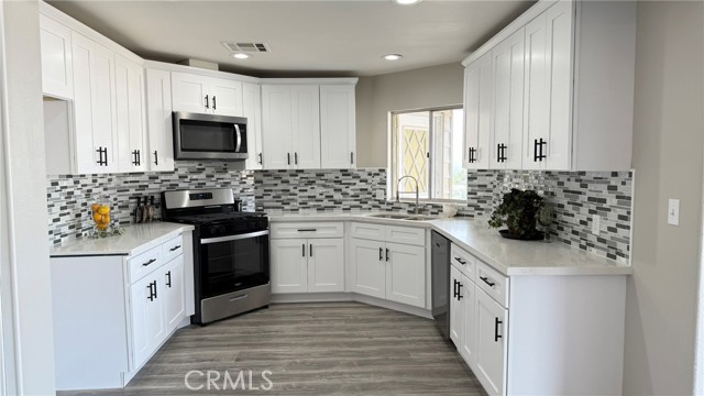 10079 Chisholm Trail, Cherry Valley CA: https://media.crmls.org/medias/411b500f-82b6-4697-9540-89dd02954f1b.jpg