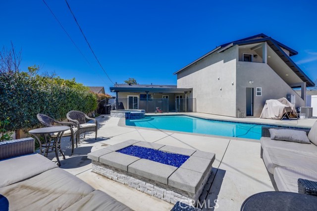 824 S Dune Street, Anaheim CA: https://media.crmls.org/medias/411c60b0-ed22-477a-8d0e-92b9bead1eca.jpg