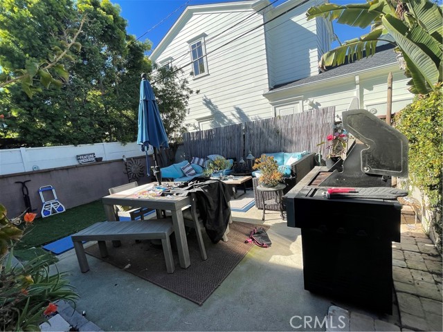 3217 Valley Drive, Manhattan Beach, California 90266, 3 Bedrooms Bedrooms, ,1 BathroomBathrooms,Residential,Sold,Valley,SB22022195