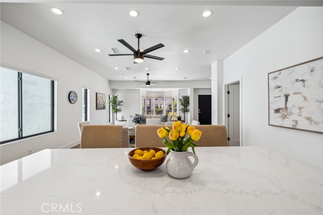 6521 Homewood Avenue, Los Angeles CA: https://media.crmls.org/medias/411d7729-1bcd-436f-9a18-3967074a94a1.jpg