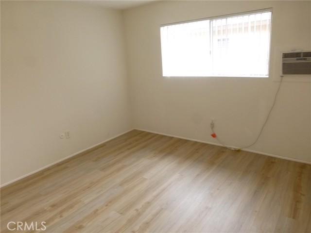 2115 S Broden Street, Anaheim CA: https://media.crmls.org/medias/411d9347-8aaf-4a84-8c74-0355b9456e49.jpg
