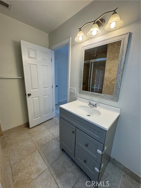Detail Gallery Image 27 of 37 For 68711 Cedar Rd, Cathedral City,  CA 92234 - 3 Beds | 2 Baths