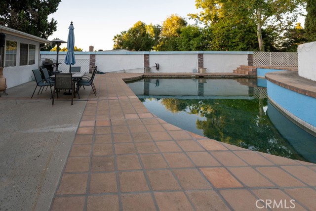 Detail Gallery Image 31 of 42 For 20528 Miranda Place, Woodland Hills,  CA 91367 - 3 Beds | 2 Baths