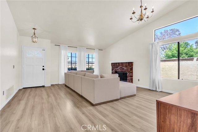 41402 Willow Run Road, Temecula CA: https://media.crmls.org/medias/411fb6d3-7fac-4825-88e8-dc94ab92270c.jpg