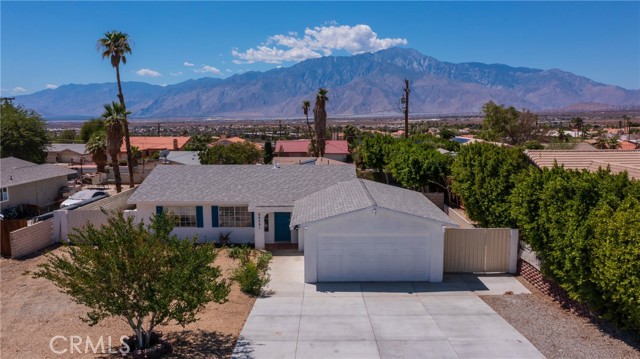 66591 Yucca Drive, Desert Hot Springs CA: https://media.crmls.org/medias/41203238-1910-4621-9f10-f4a9e0ee3550.jpg