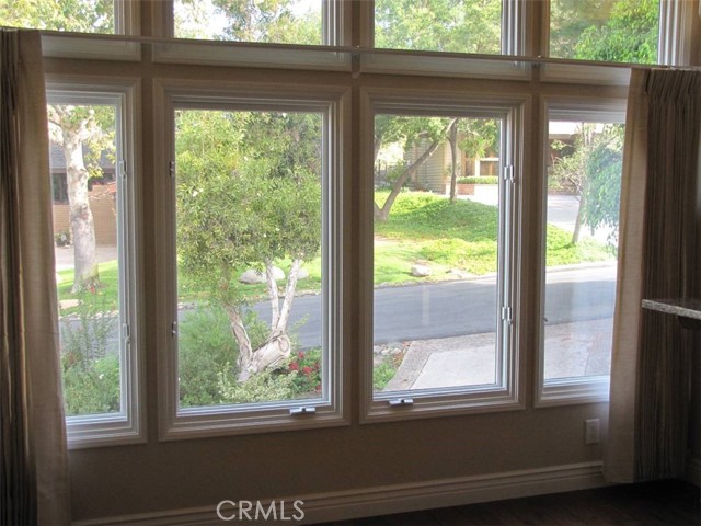 31732 Via Coyote, Trabuco Canyon CA: https://media.crmls.org/medias/4121186d-c4ca-497d-9b4b-585b3eb6fcf1.jpg