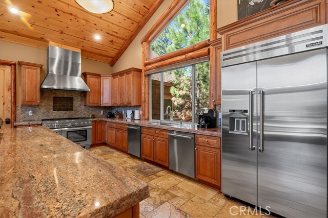 Image 9 of 45 For 1020 Heritage Trail