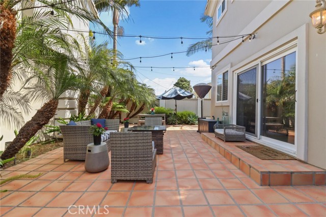 2802 Rindge Lane, Redondo Beach, California 90278, 4 Bedrooms Bedrooms, ,2 BathroomsBathrooms,Residential,Sold,Rindge,OC23113154