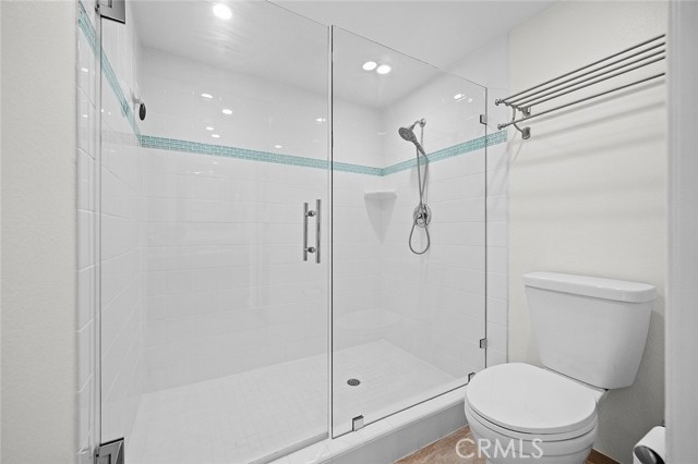 Detail Gallery Image 25 of 42 For 18402 Oxboro, Huntington Beach,  CA 92648 - 4 Beds | 2/1 Baths