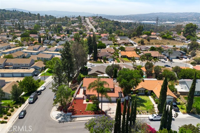 963 Dare Court, Diamond Bar CA: https://media.crmls.org/medias/412398b7-7ee1-4708-95dd-46be3011bbb3.jpg