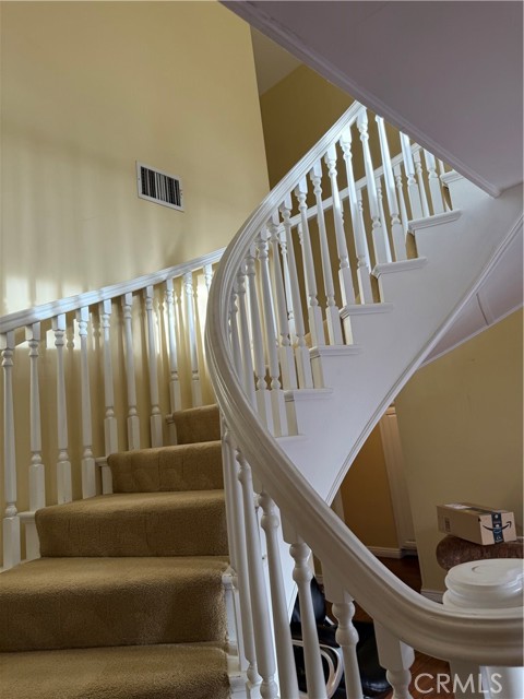 Detail Gallery Image 36 of 60 For 5224 Woodlake, Woodland Hills,  CA 91367 - 4 Beds | 3/1 Baths