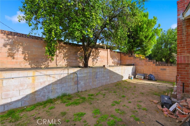 27828 Parkvale, Santa Clarita CA: https://media.crmls.org/medias/412490a7-19ff-4ba2-8082-3b9a9af20a44.jpg