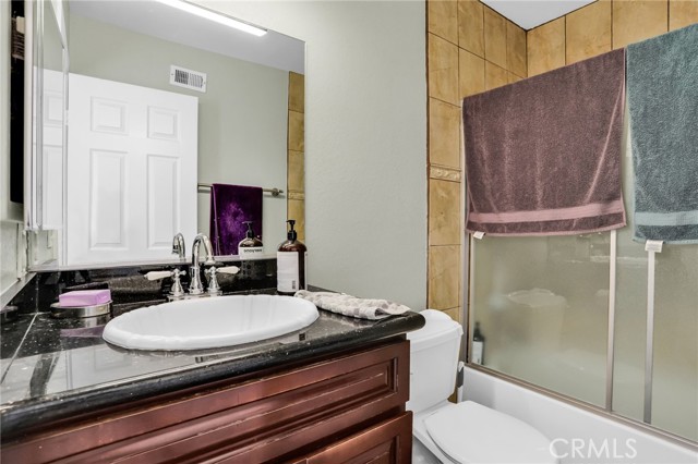 Detail Gallery Image 20 of 38 For 2766 via Hacienda #102,  Fullerton,  CA 92835 - 3 Beds | 2/1 Baths