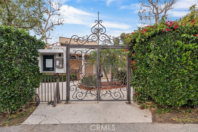 10331 Lindley Avenue, Porter Ranch CA: https://media.crmls.org/medias/4126a56d-2659-4a23-b40b-f3a10e91121b.jpg
