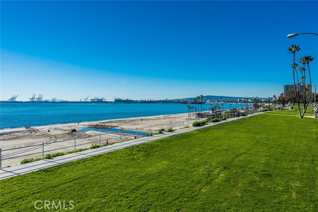 Detail Gallery Image 10 of 14 For 525 E Seaside Way #1504,  Long Beach,  CA 90802 - 2 Beds | 2 Baths