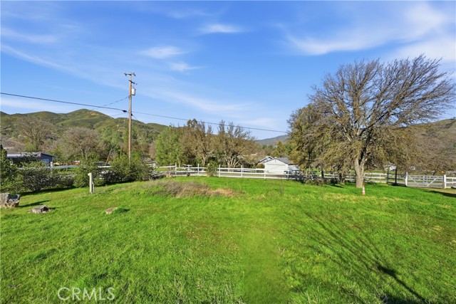 Detail Gallery Image 15 of 19 For 16553 Comanche Trail, Clearlake Oaks,  CA 95423 - 3 Beds | 2 Baths