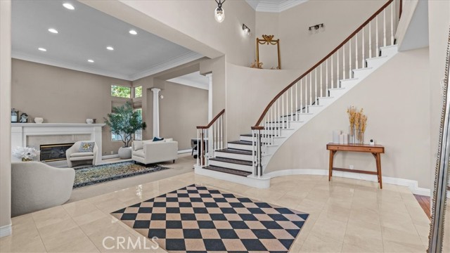 Image 5 of 62 For 2162 Euclid Avenue