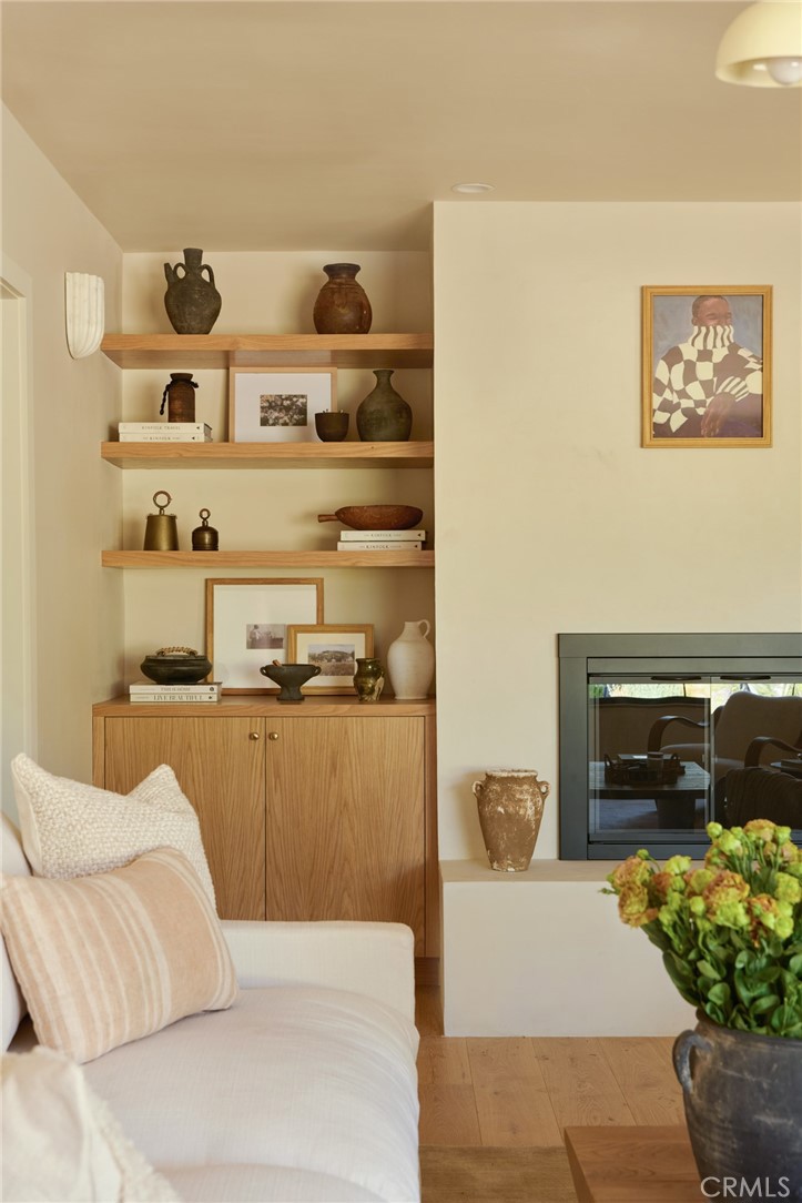 MLS #WS25251711 image #6