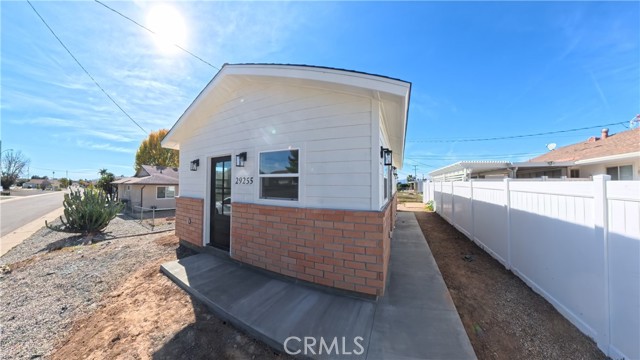 Image 16 of 17 For 29255 Piping Rock Road