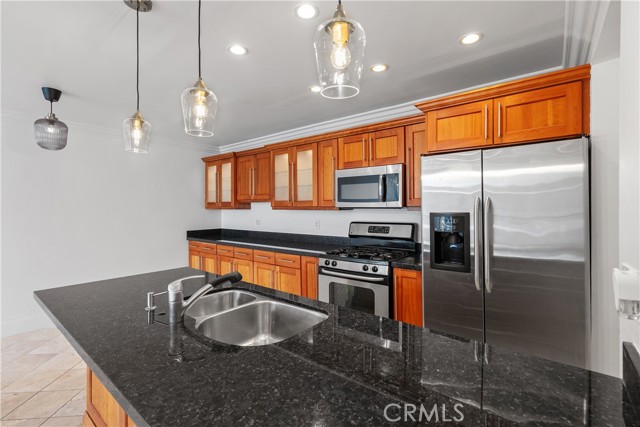 Detail Gallery Image 12 of 33 For 911 N Kings Rd #319,  West Hollywood,  CA 90069 - 1 Beds | 1 Baths