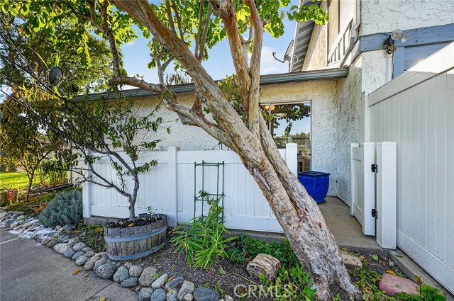 853 West 13th, 1 photo 25