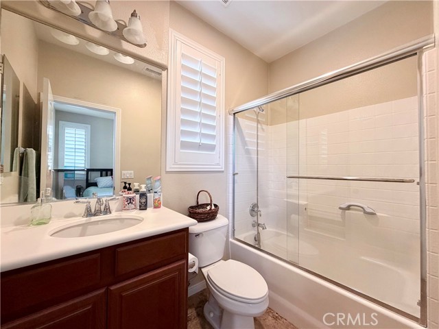 Detail Gallery Image 22 of 72 For 32102 Elk Grove Ct, Temecula,  CA 92592 - 4 Beds | 3/1 Baths