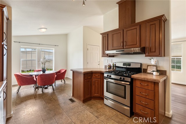 Detail Gallery Image 16 of 64 For 1704 Garnette Dr, San Luis Obispo,  CA 93405 - 3 Beds | 2 Baths