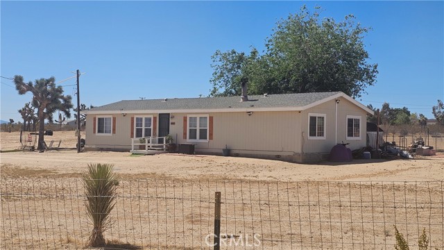 Detail Gallery Image 1 of 1 For 6833 South St, Phelan,  CA 92371 - 3 Beds | 2 Baths