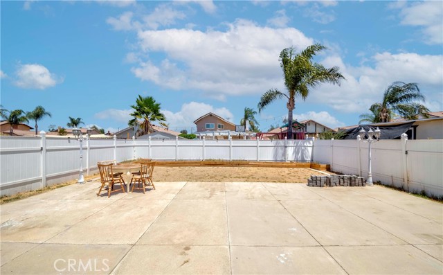 24416 Filaree Avenue, Moreno Valley CA: https://media.crmls.org/medias/412d8efd-a1a3-45db-a5bd-9767db124a7b.jpg