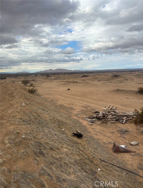 Detail Gallery Image 2 of 4 For 0 Vic Avenue, Antelope Acres,  CA 93535 - – Beds | – Baths