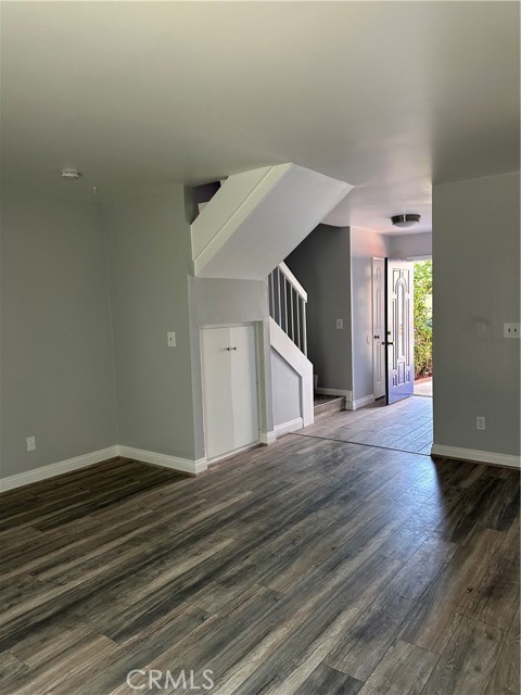 Detail Gallery Image 16 of 39 For 8607 Burnet Ave #H,  North Hills,  CA 91343 - 2 Beds | 1/1 Baths