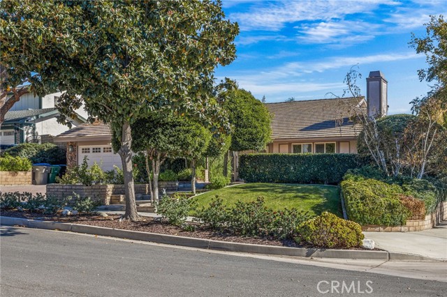 Detail Gallery Image 2 of 47 For 1233 Dale, Corona,  CA 92878 - 3 Beds | 2 Baths