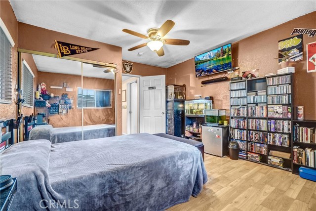 Detail Gallery Image 21 of 30 For 2300 Gale Ave, Long Beach,  CA 90810 - 3 Beds | 1 Baths
