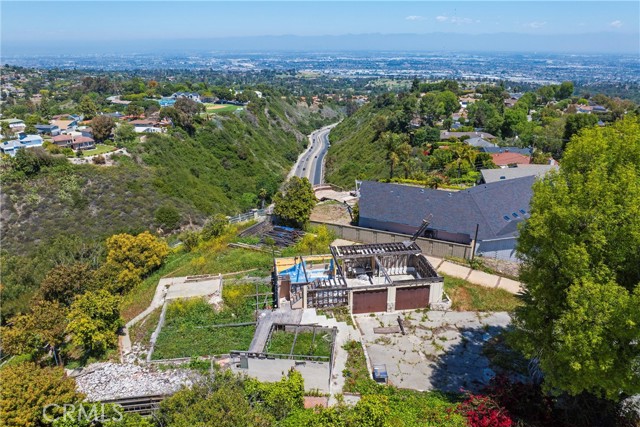 27691 Eastvale Road, Palos Verdes Peninsula CA: https://media.crmls.org/medias/41312414-593c-416e-8c0f-d2a33ad9d033.jpg