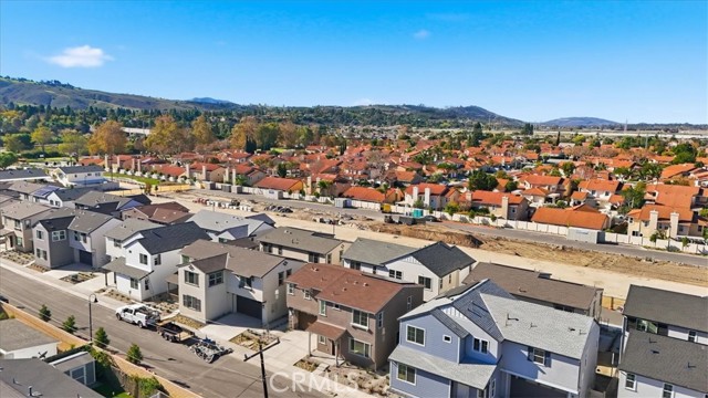 Detail Gallery Image 28 of 32 For 4862 Arroyo Run, Moorpark,  CA 93021 - 3 Beds | 2/1 Baths