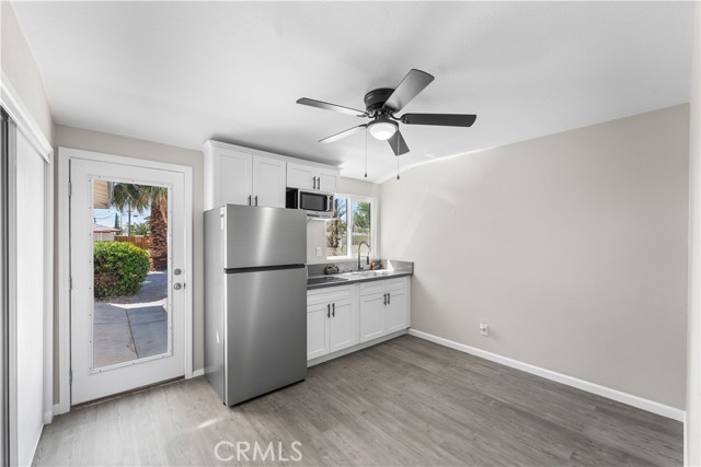 Detail Gallery Image 32 of 49 For 43704 Gadsden Ave, Lancaster,  CA 93534 - 4 Beds | 2 Baths