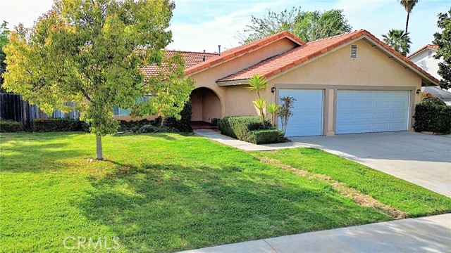 128 Channing Street, Redlands CA: https://media.crmls.org/medias/413207db-c153-4609-96b4-120507fc678a.jpg