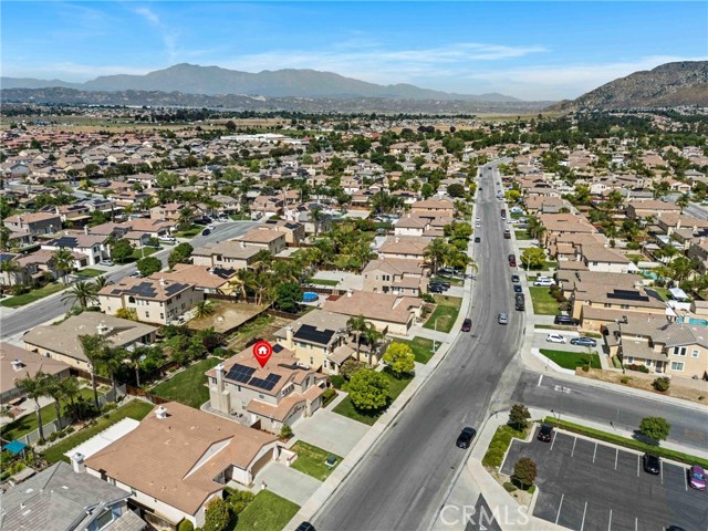 27602 Rockwood Avenue, Moreno Valley CA: https://media.crmls.org/medias/41325993-04cf-4b98-b2b3-2d9951710f9d.jpg